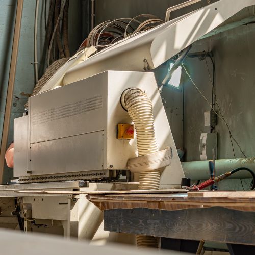 Decoration Shops and Small Woodworking Workshops